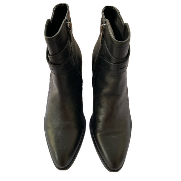 Naturalizer Fenya Black Size 9 Boots Leather Heeled Ankle Booties EUC - Picture 2 of 13